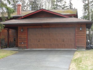 Seamless rain gutter installation