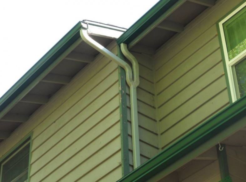 Complement or Accent? Choosing the Right Gutter Color ...