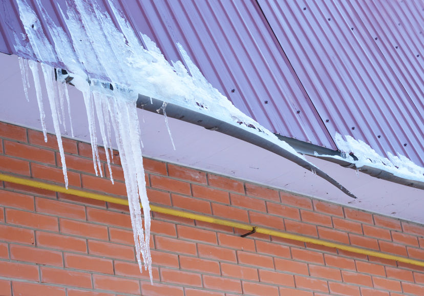Signs Your Gutter System Needs Maintenance 